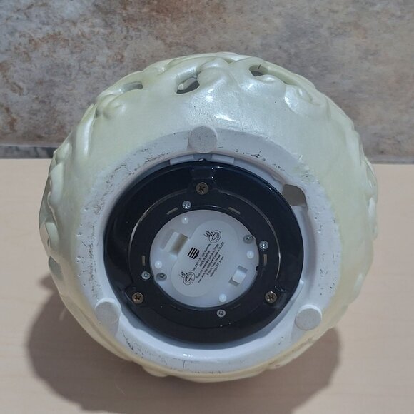 Angel Luminary Flameless LED Light Candle Changes Colors Christmas Decor Figurin - Picture 5 of 14